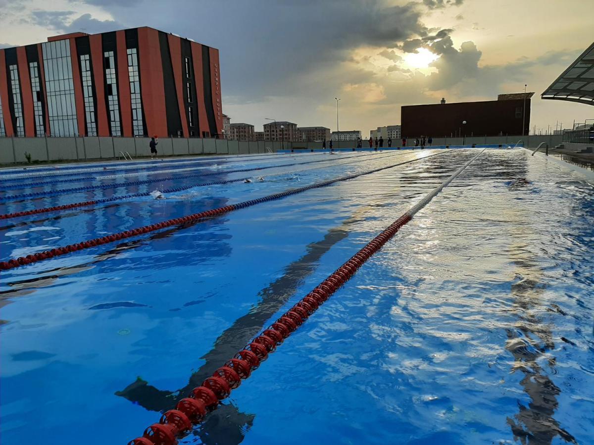 Olympic Hotel Turkistan Buitenkant foto